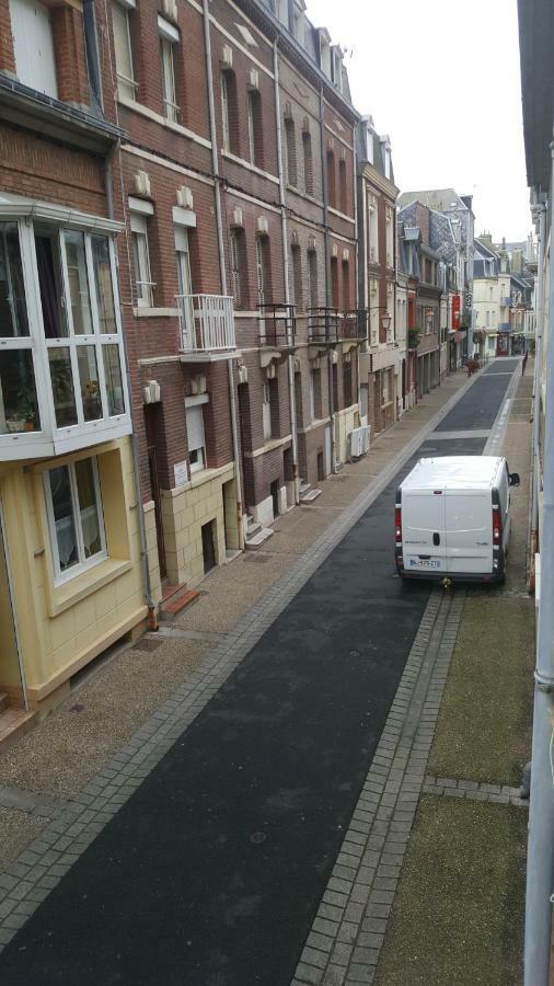 Apartamento Les Mouettes Le Tréport Exterior foto